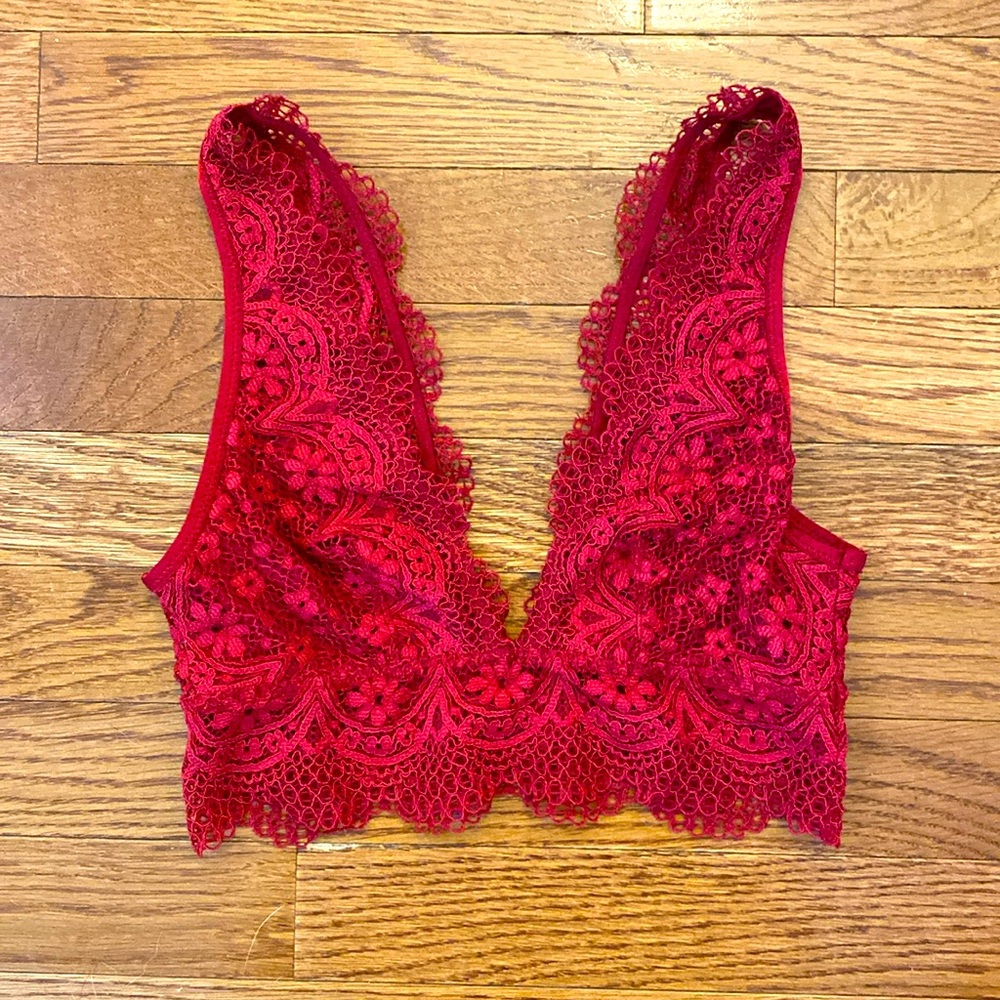 Like new Victoria’s Secret lace bralette size extra small